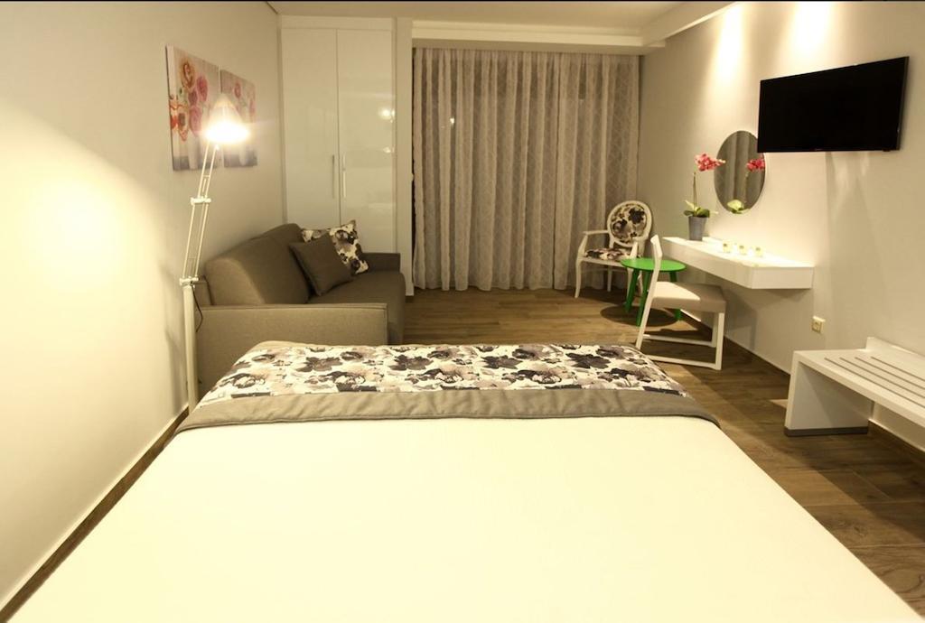 크리시 아모우디아 Mary'S Luxury 아파트 객실 사진